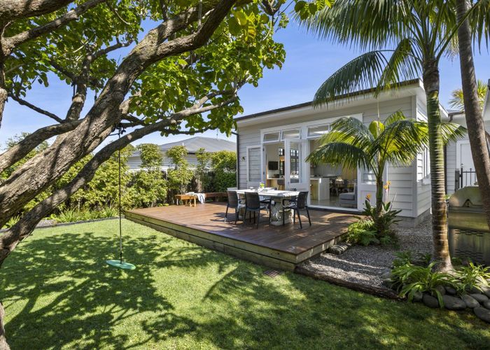  at 37 Abbotsford Terrace, Devonport, Auckland