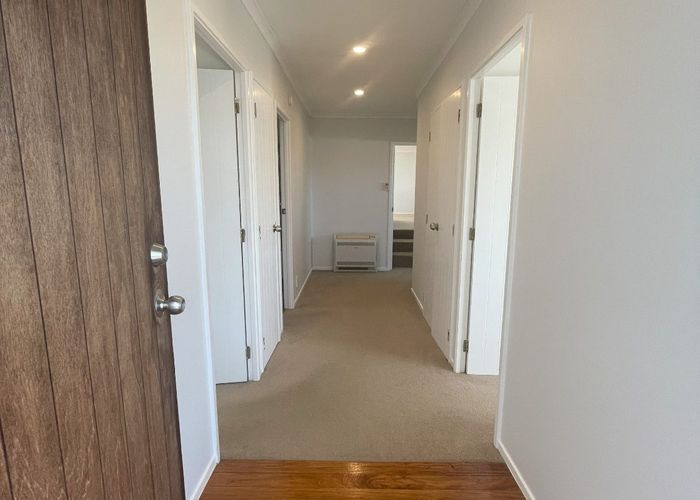  at 25A Heathcote Road, Castor Bay, North Shore City, Auckland