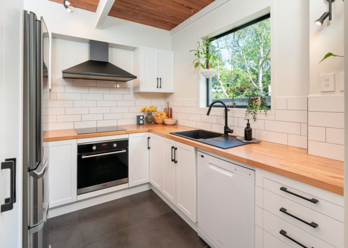  at 6/11 Pitarua Street, Thorndon, Wellington