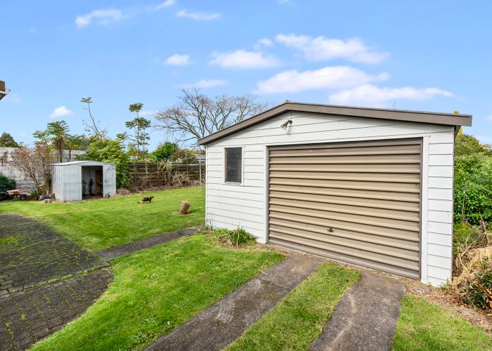  at 20 Marshall Street, Fairfield, Hamilton