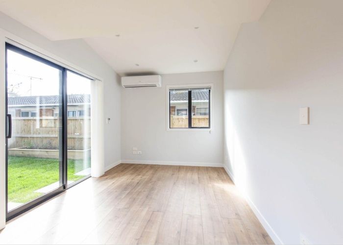  at 58D Ireland Road, Mount Wellington, Auckland