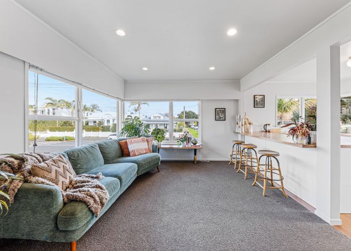 at 1/16 Tainui Road, Devonport, North Shore City, Auckland
