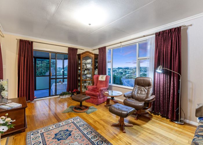  at 48 Te Pene Avenue, Titahi Bay, Porirua, Wellington