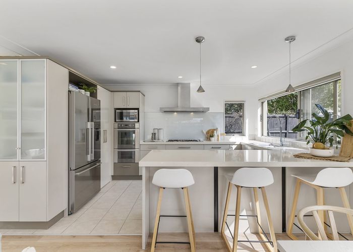  at 15 Magma Crescent, Stonefields, Auckland