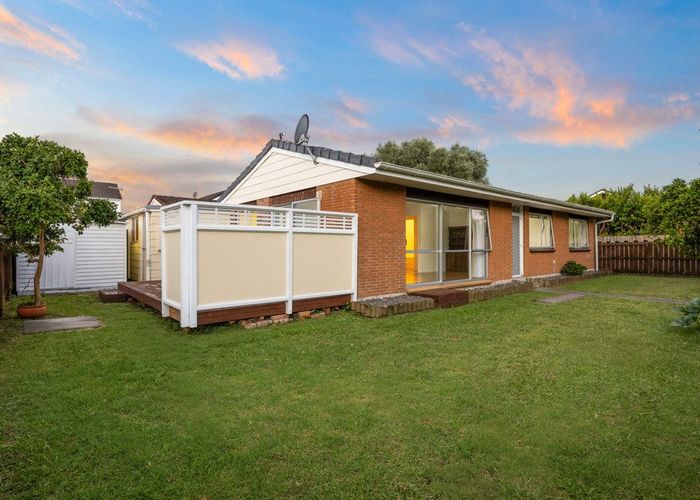  at 1&2/110 Celtic Crescent, Ellerslie, Auckland City, Auckland