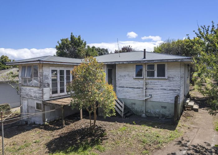  at 18 Commissariat Road, Mount Wellington, Auckland City, Auckland