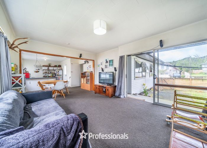  at 4 Bexley Grove, Wainuiomata, Lower Hutt, Wellington