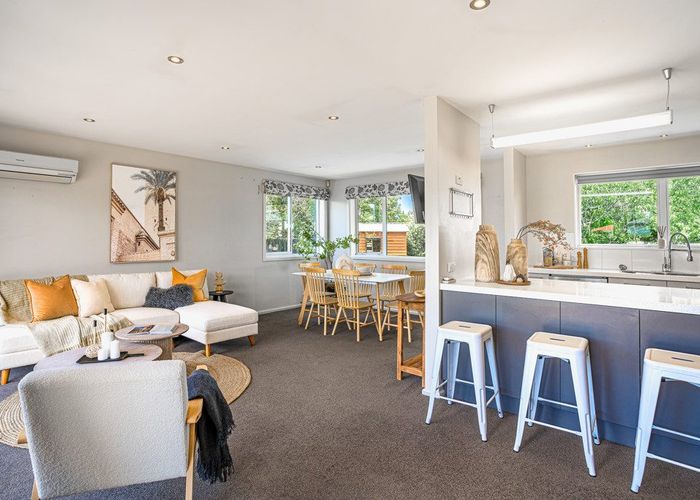  at 15 Bucknell Street, Sockburn, Christchurch City, Canterbury