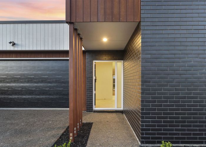  at 5 Cogar Terrace, Chartwell, Hamilton