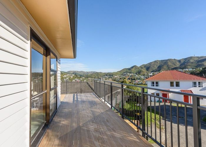  at 34 Percy Dyett Drive, Karori, Wellington, Wellington
