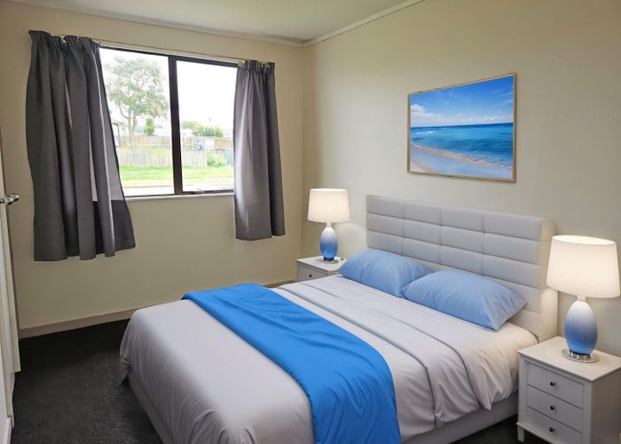  at 6A Solveig Pl, Randwick Park, Manukau City, Auckland