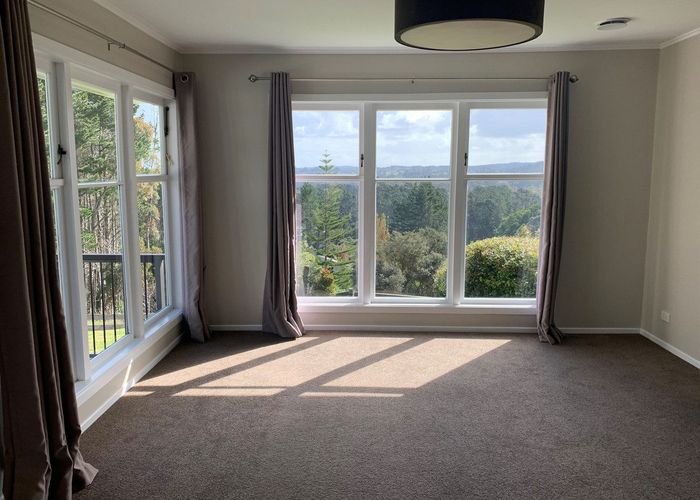  at 400 Paremoremo Road, Paremoremo, Auckland