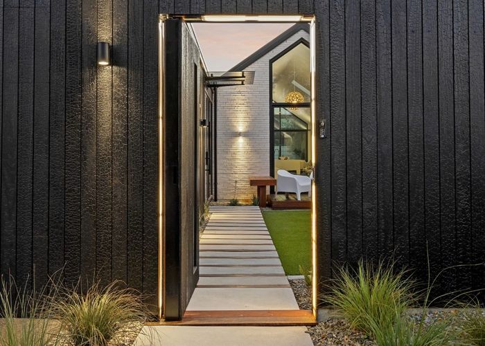  at 19 Albany Street, St. Albans, Christchurch City, Canterbury