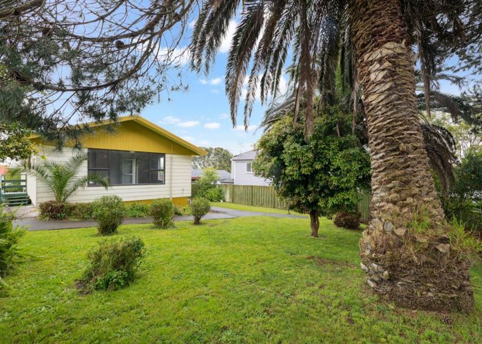  at 28 Ransom Smyth Drive, Goodwood Heights, Manukau City, Auckland