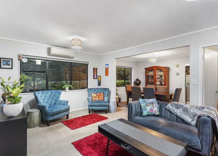  at 2/4 Whitworth Road, Mount Eden, Auckland