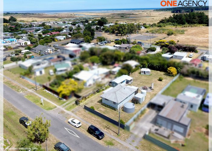  at 14 Punga Street, Tangimoana, Manawatu, Manawatu / Whanganui