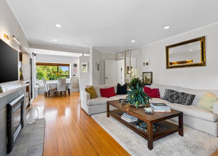  at 85 Park Rise, Campbells Bay, North Shore City, Auckland