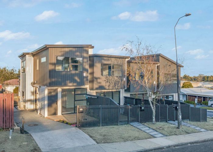  at Lot 2/15 Locket Road, Glenfield, North Shore City, Auckland