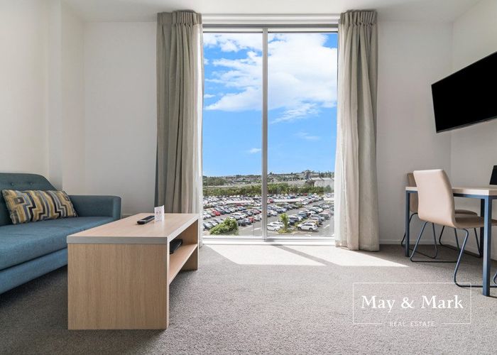  at 221/9 Kaipiho Lane, Albany, North Shore City, Auckland