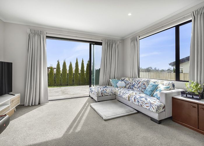  at 2/85 Rototuna Road, Rototuna, Hamilton, Waikato