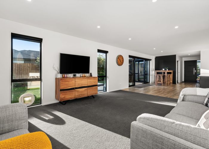  at 19 Full Moon Lane, Rolleston, Rolleston