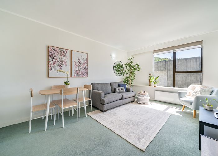  at 64/70 Hobson Street, Thorndon, Wellington