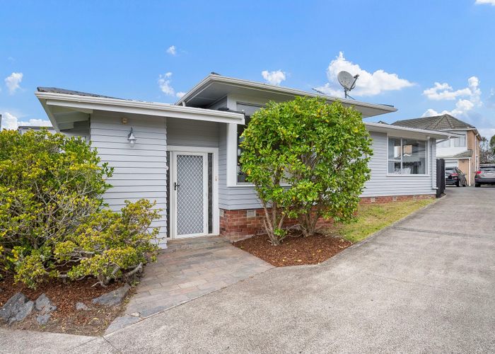  at 54 Cockayne Crescent, Sunnynook, North Shore City, Auckland