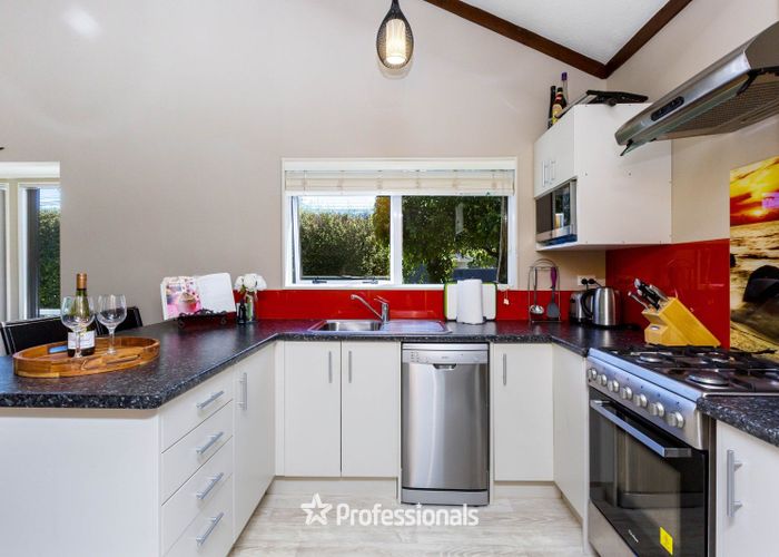 at 34 Palmer Crescent, Silverstream, Upper Hutt, Wellington