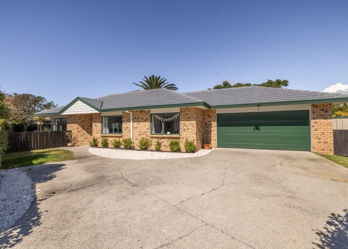  at 15 Romana Crescent, Papamoa, Tauranga, Bay Of Plenty