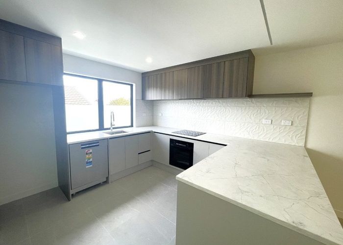  at 3/26 Huapai Street, Onehunga, Auckland City, Auckland