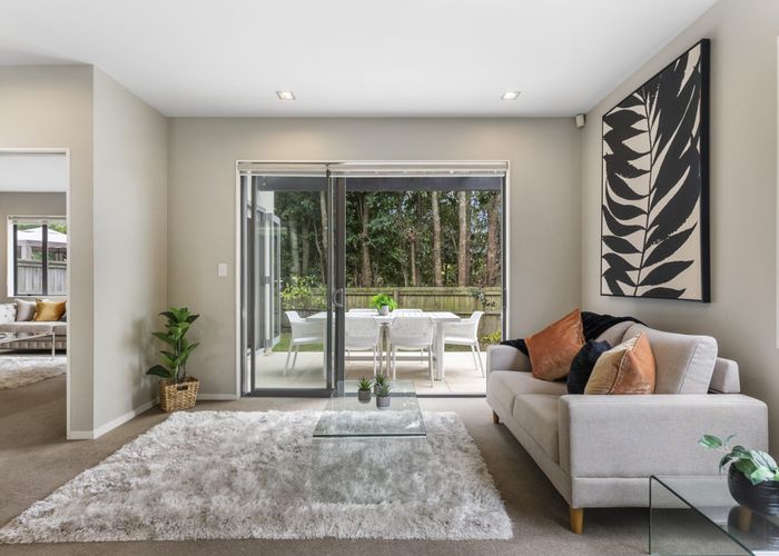  at 539C East Coast Road, Browns Bay, Auckland