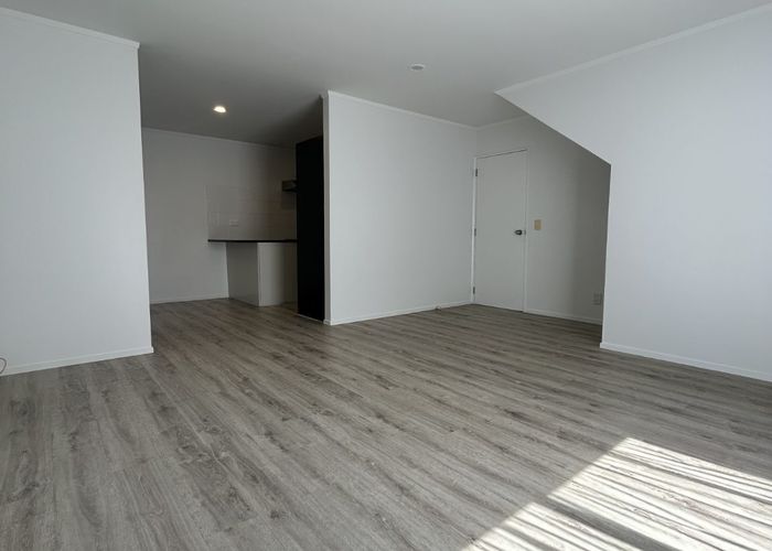  at 1/79i Rangatira Road, Beach Haven, North Shore City, Auckland