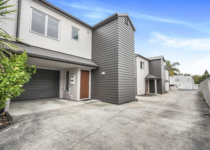  at 15C Charlemont Street, Whitiora, Hamilton, Waikato