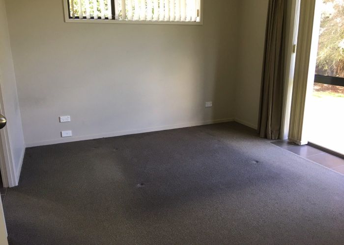  at 32 Wiltshire Drive, Huntington, Hamilton, Waikato