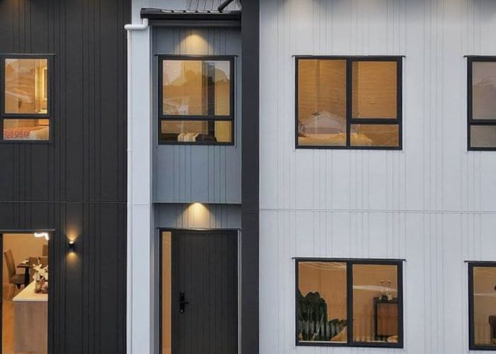 at 2 Meadway, Sunnyhills, Auckland