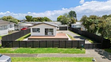  at 25 Smedley Street, Manurewa, Auckland