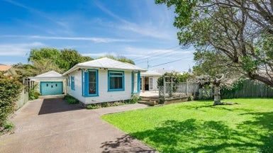  at 37 Hillcrest Road, Raumati South, Paraparaumu