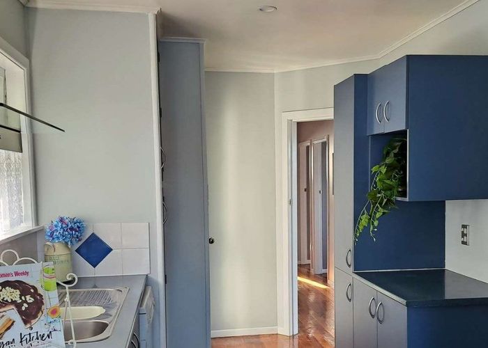  at 140 Hepburn Road, Glendene, Auckland
