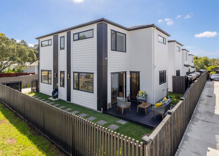  at 5A Pendlebury Street, Green Bay, Waitakere City, Auckland