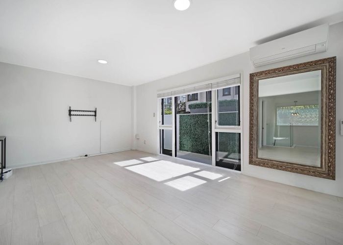  at 4/25 Windsor Street, Parnell, Auckland City, Auckland