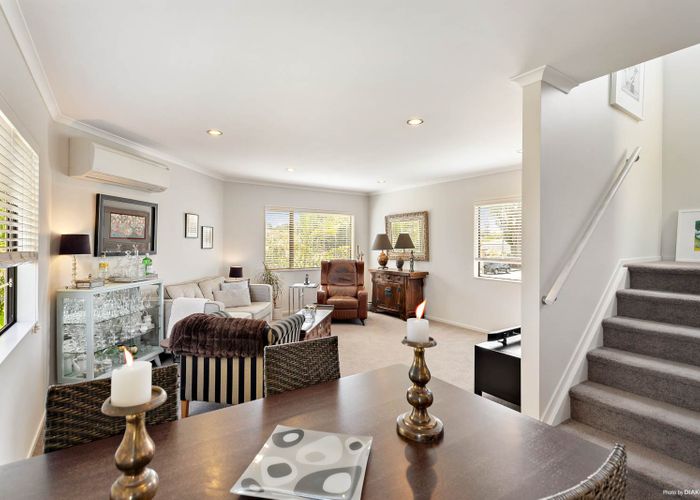  at 870 Manukau Road, Royal Oak, Auckland