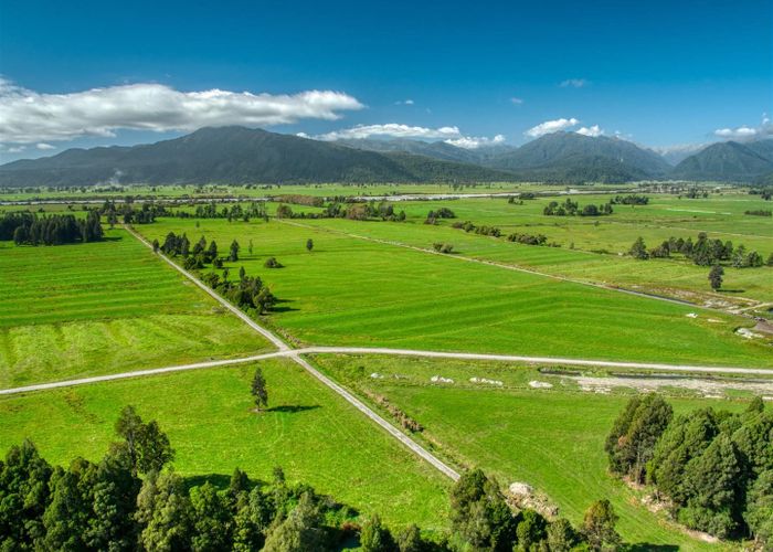  at 227 Municipal Road, Kowhitirangi, Hokitika, Westland, West Coast