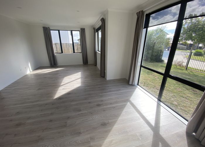  at 2 Kukari Close, Flagstaff, Hamilton