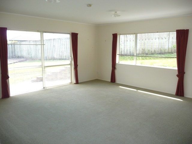  at 14 Ellenbury Place, Stanmore Bay, Whangaparaoa