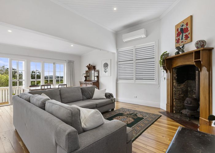  at 183 Mokoia Road, Birkenhead, Auckland