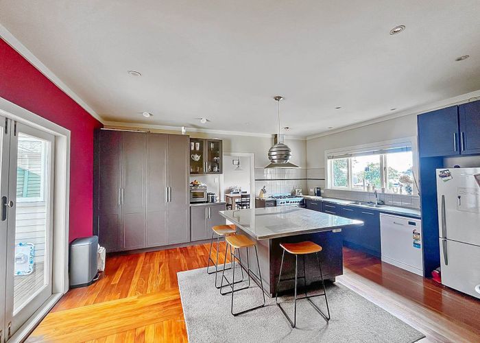  at 194 Green Lane West, Greenlane, Auckland City, Auckland