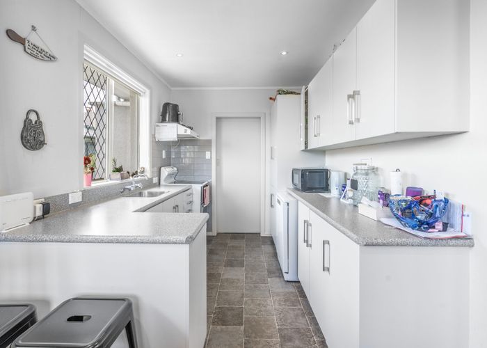  at 32 Moray Crescent, Grasmere, Invercargill