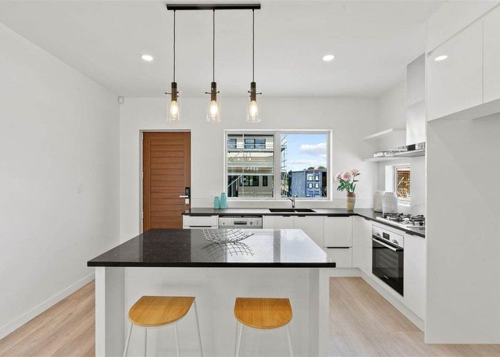  at 52 Grange Road, Papatoetoe, Manukau City, Auckland