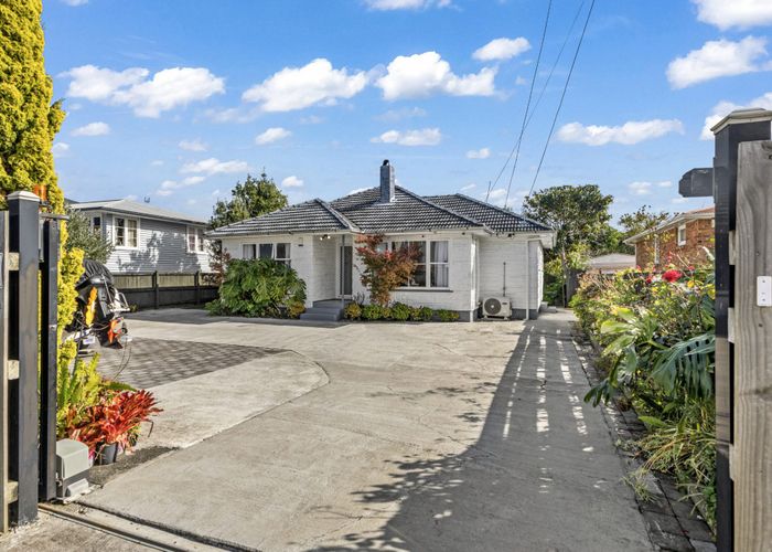  at 13 Kerrydale Road, Manurewa, Manukau City, Auckland