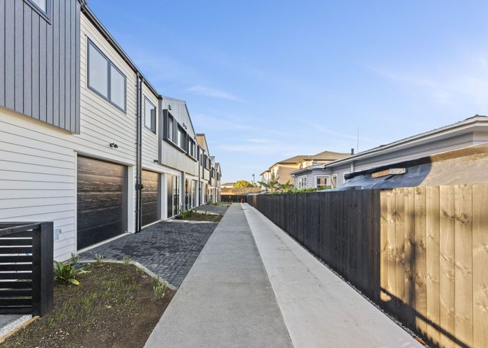  at 5/13 Rosebank Road, Papatoetoe, Manukau City, Auckland